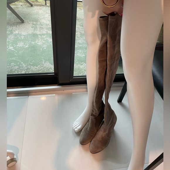 Stuart Weitzman Grey Suede Over-The-Knee Boots - Picture 5 of 6